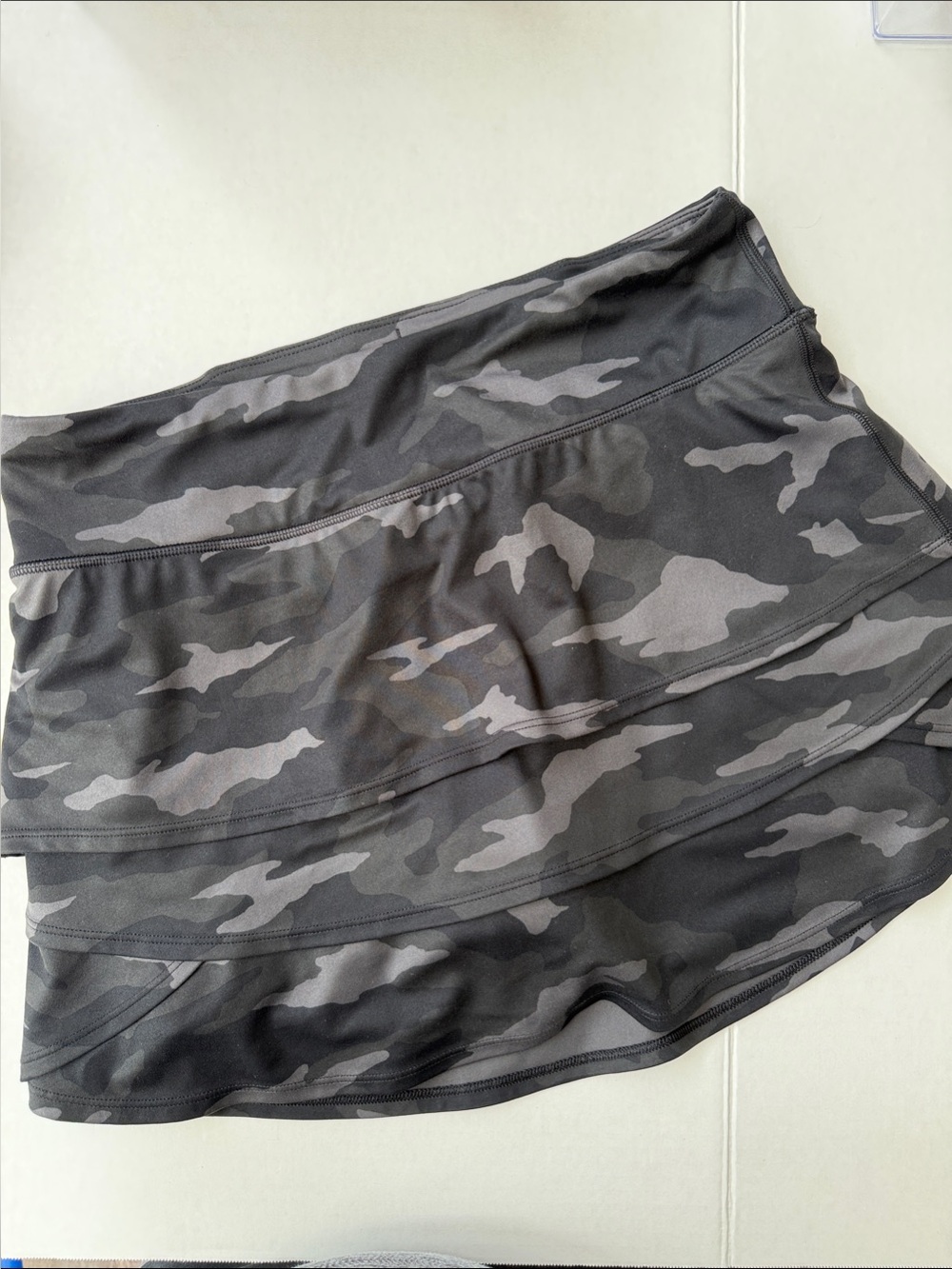 Athleta Girl Active Layered Skort in Black Gray Camo size 16